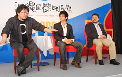 news_0321_panelb.jpg